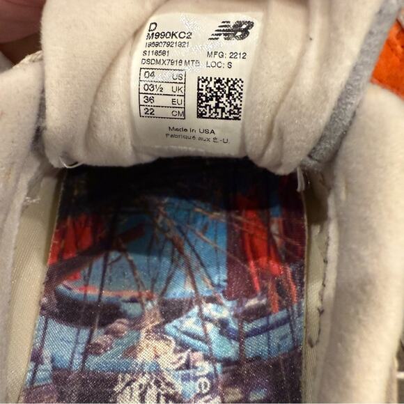 Kith X New Balance 990v2 Cyclades 2022 | SLIGHTLY USED - Picture 6 of 16